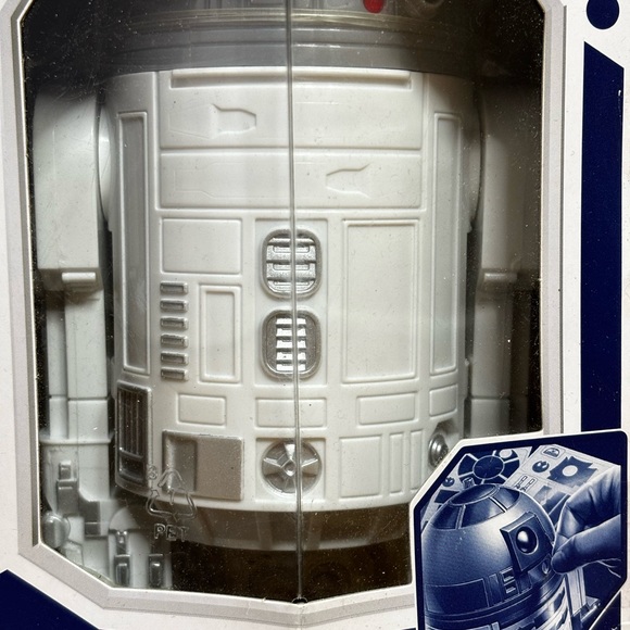 Star Wars R2 unit galaxy’s edge trading post design a droid - Picture 5 of 15